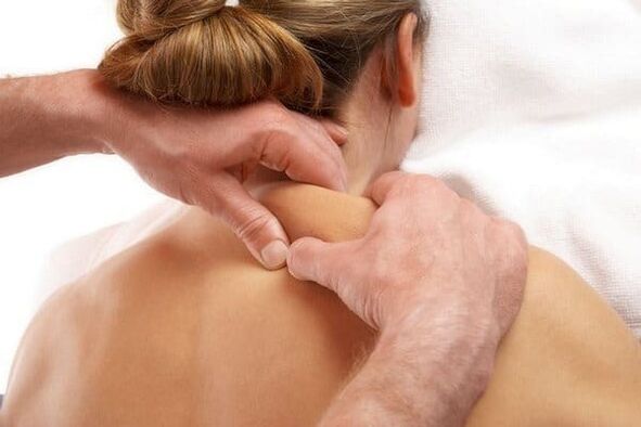 Massage improves the condition of osteochondrosis
